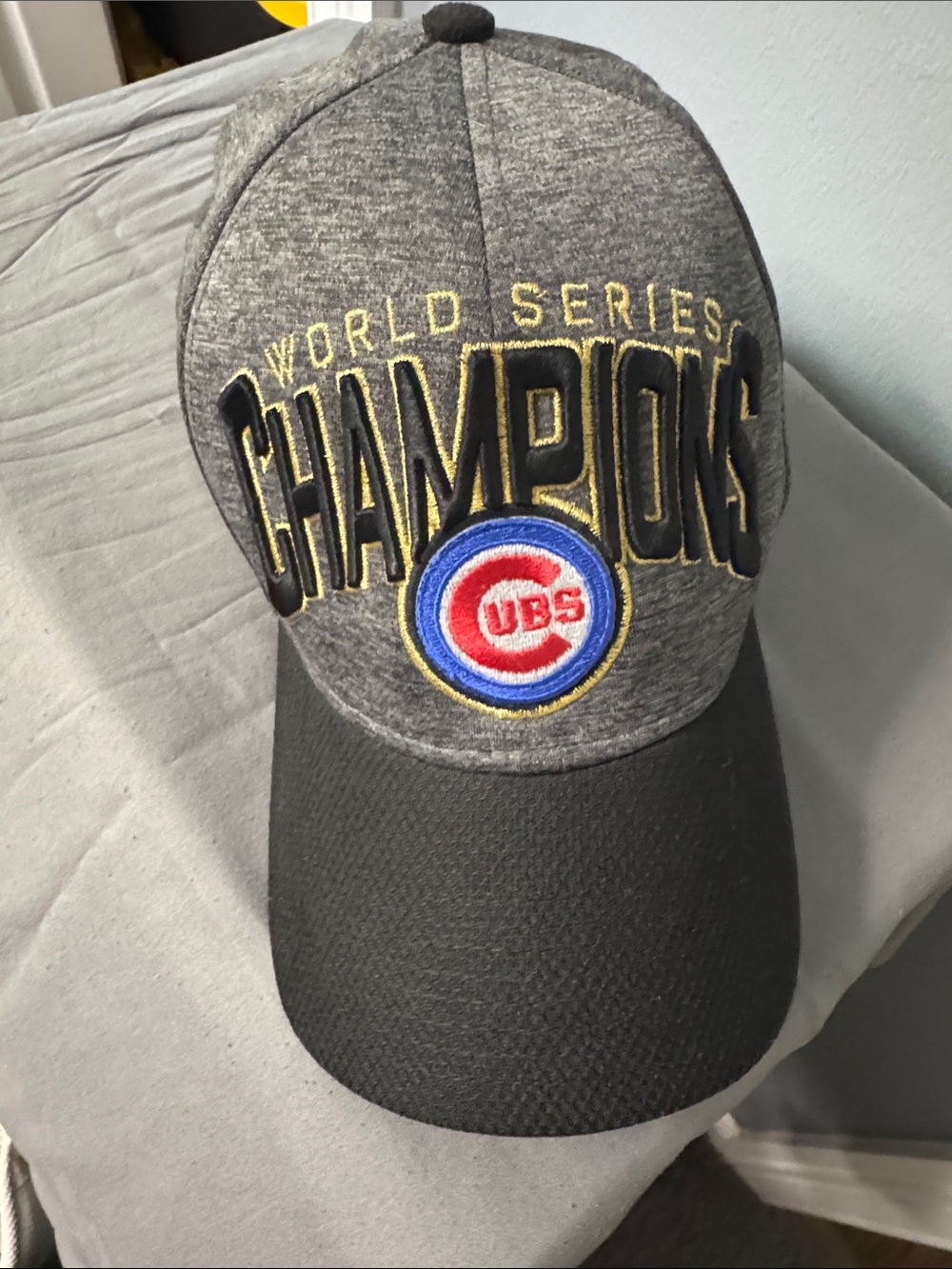 New Era Chicago Cubs 2016 World Series Champions Gray & Black Hat, fitted